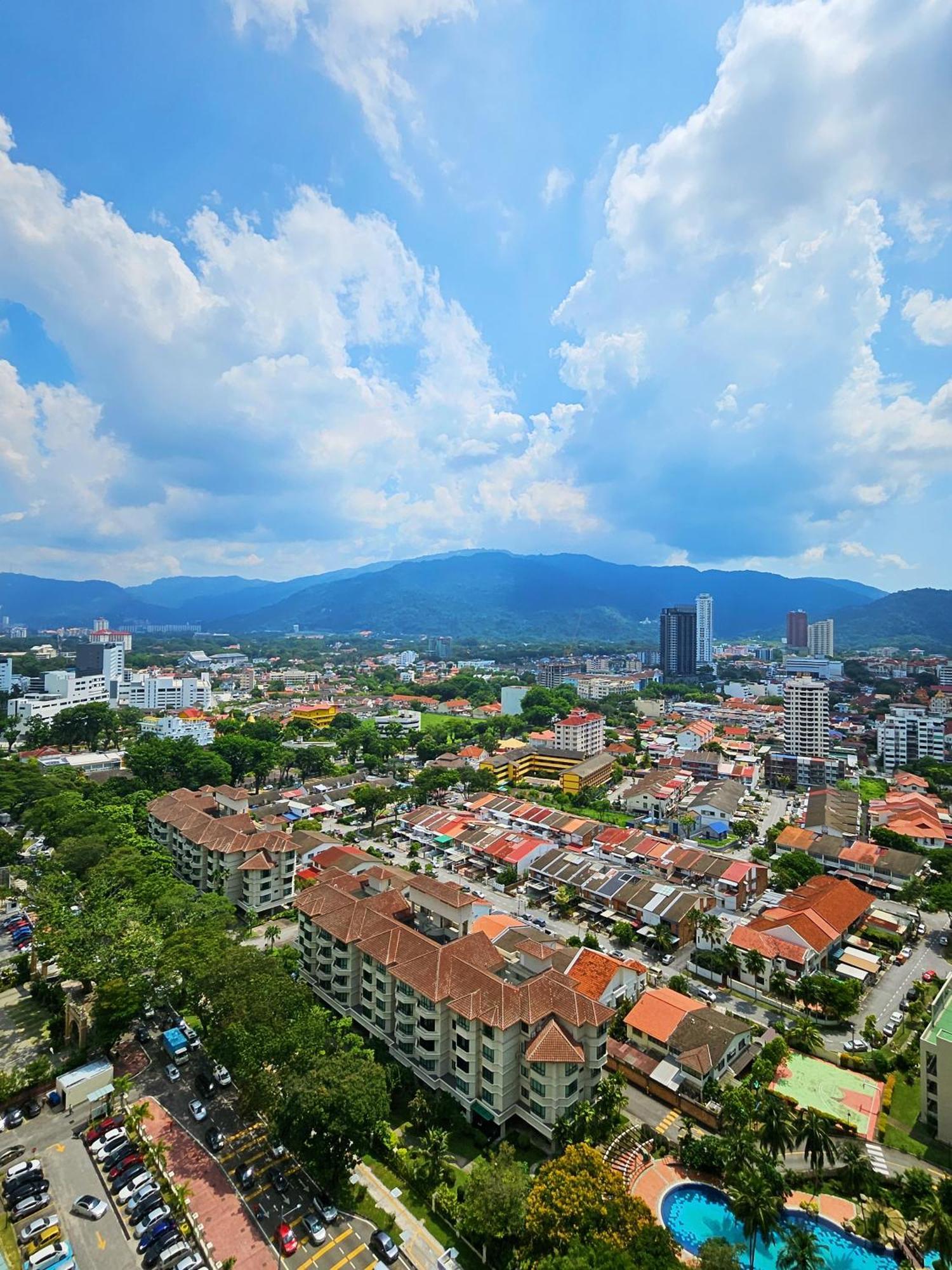 Mansion One By Sky Hive Apartment George Town Exterior photo